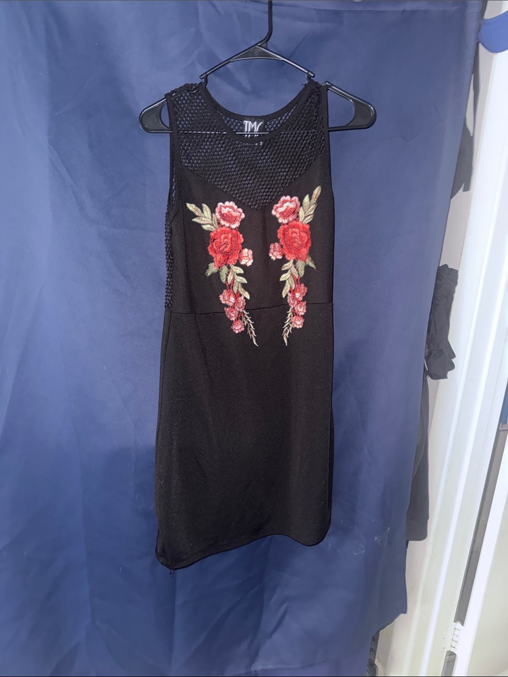 Black Sleeveless Dress with Red Rose Embroidery